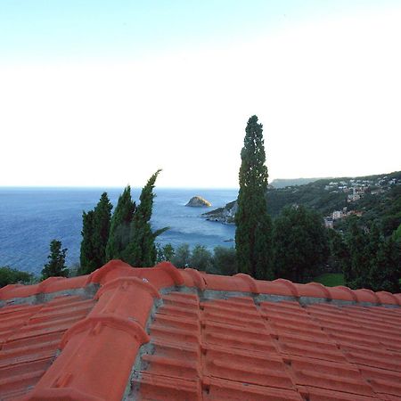 Residence Borgo San Sebastiano Bergeggi Kültér fotó